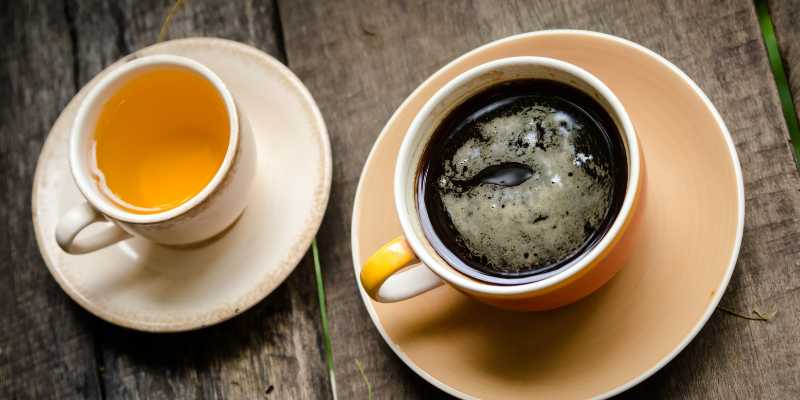 ventajas de tomar cafe o te